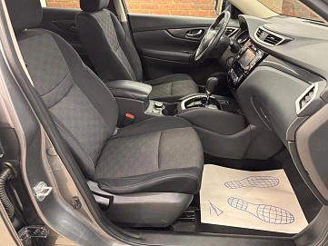 Nissan X-Trail, 2018г, передний привод, вариатор
