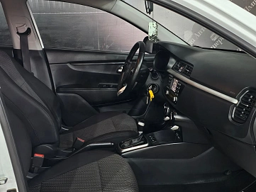 Kia , 2019г., передний привод, автомат