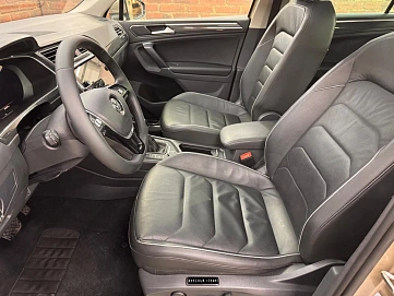 Volkswagen Tiguan, 2016г, полный привод, робот