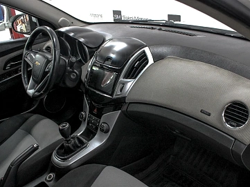 Chevrolet Cruze, 2013г, передний привод, механика
