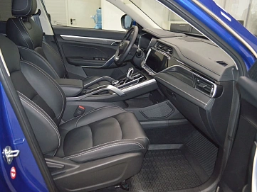 Geely Atlas Pro, 2022г, полный привод, робот