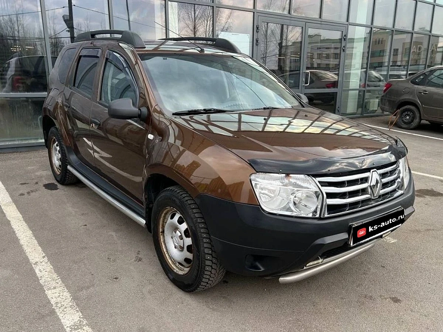 Renault Duster, 2013г., передний привод, механика