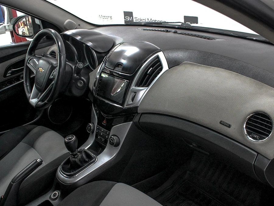 Chevrolet Cruze, 2013г., передний привод, механика