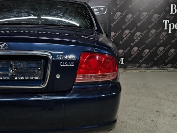 Hyundai Sonata, 2006г, передний привод, автомат