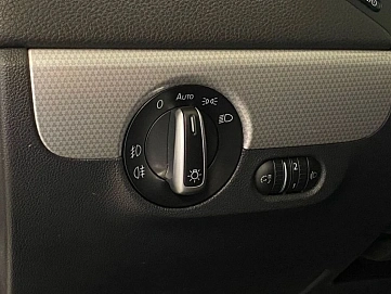 Volkswagen Jetta, 2013г, передний привод, механика