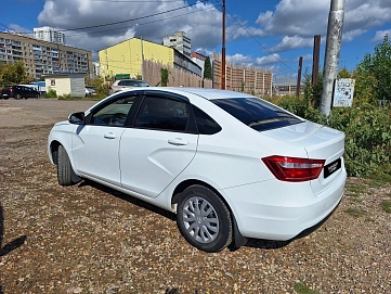 Lada (ВАЗ) Vesta, 2017г, передний привод, механика
