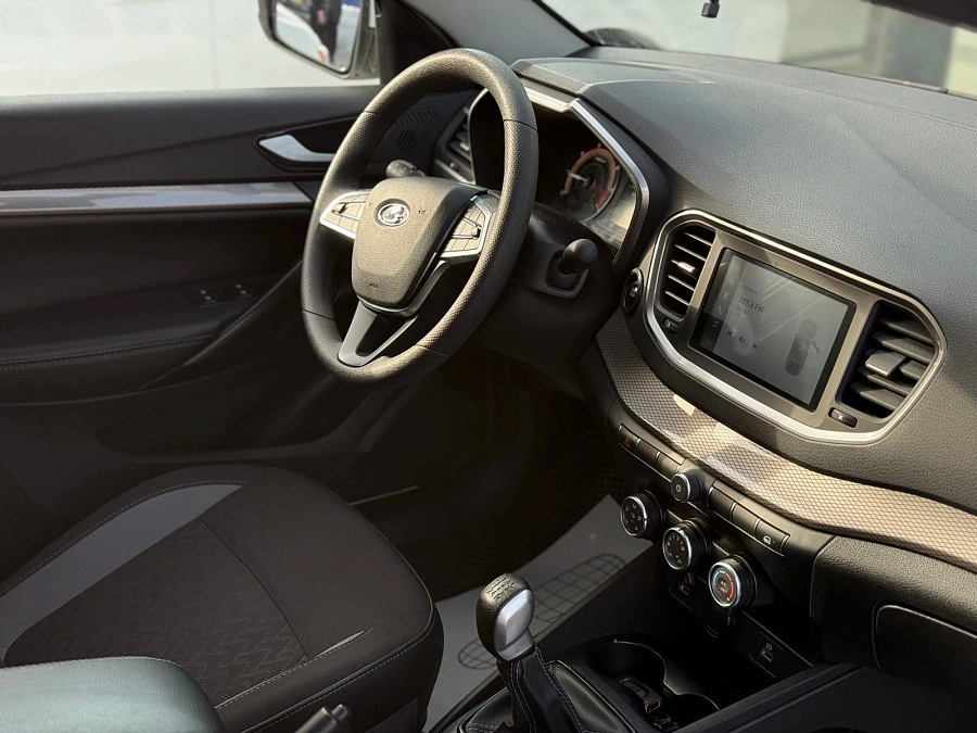 Lada (ВАЗ) Vesta, 2023г., передний привод, механика