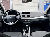 Renault Megane, 2012г., передний привод, механика