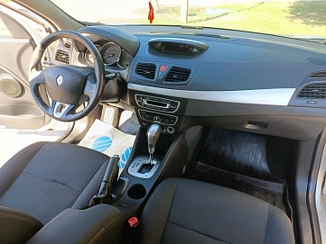 Renault Fluence, 2010г, передний привод, вариатор