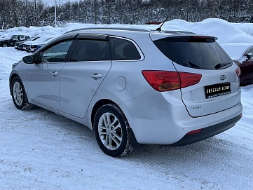 Kia Ceed, 2012г, передний привод, автомат