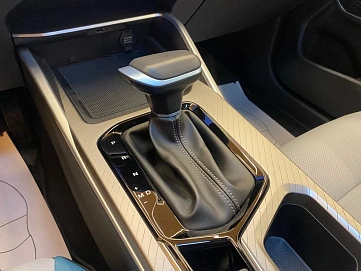 Geely Emgrand, 2023г, передний привод, автомат