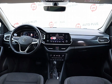 Volkswagen Polo, 2020г, передний привод, робот