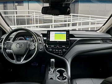 Toyota Camry, 2021г, передний привод, автомат