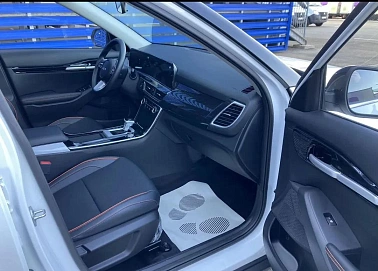 Kia Seltos, 2024г, передний привод, вариатор
