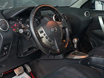 Nissan Qashqai, 2012г, передний привод, вариатор