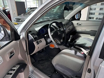 Mitsubishi L200, 2008г, полный привод, автомат