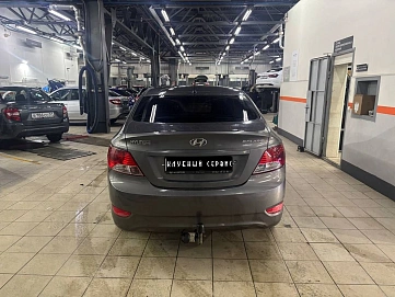 Hyundai Solaris, 2011г, передний привод, механика