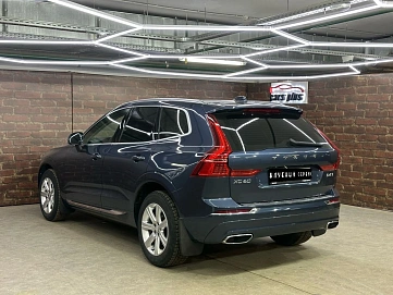 Volvo XC60, 2019г, полный привод, автомат