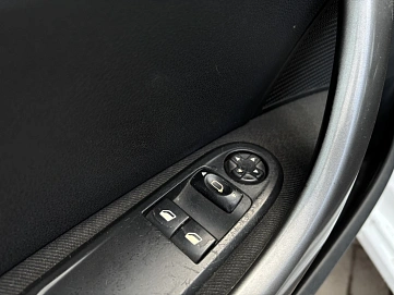 Peugeot 308, 2008г, передний привод, автомат