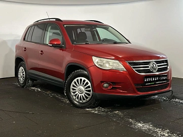 Volkswagen Tiguan, 2009г, полный привод, механика