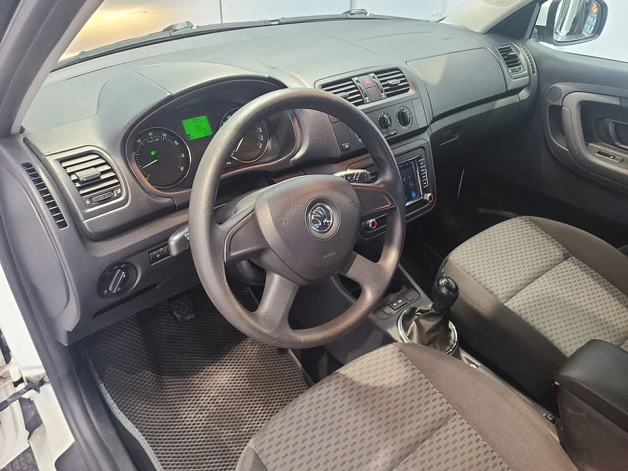 Skoda Fabia, 2013г., передний привод, механика