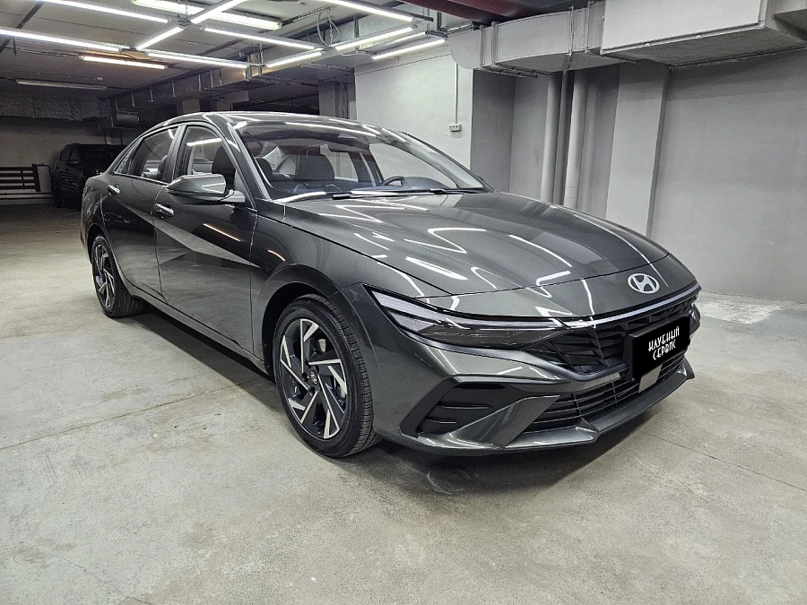 Hyundai Elantra, 2025г., передний привод, вариатор