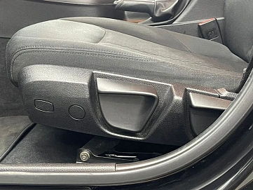 BMW 1 серии, 2013г, задний привод, автомат