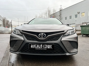Toyota Camry, 2019г, передний привод, автомат