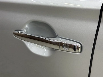 Mitsubishi Outlander, 2018г, передний привод, вариатор