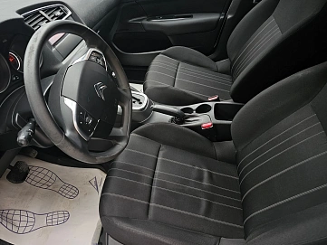 Citroen C4, 2012г., передний привод, автомат
