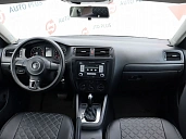 Volkswagen Jetta, 2013г., передний привод, автомат