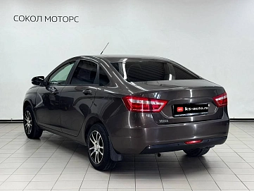 Lada (ВАЗ) Vesta, 2016г, передний привод, механика