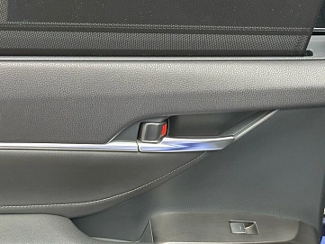Toyota Camry, 2021г, передний привод, автомат