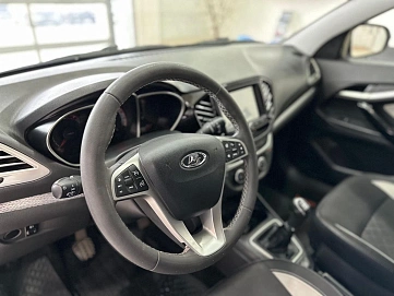 Lada (ВАЗ) , 2021г., передний привод, механика