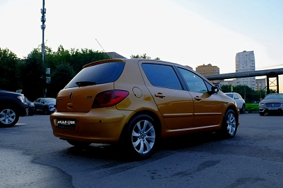 Peugeot 307, 2006г, передний привод, механика