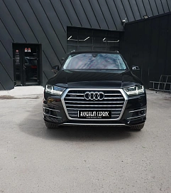 Audi Q7, 2018г, полный привод, автомат