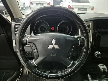 Mitsubishi Pajero, 2015г., полный привод, автомат