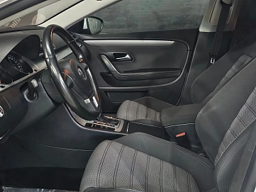 Volkswagen Passat CC, 2011г, передний привод, робот