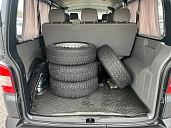 Volkswagen Caravelle, 2009г., передний привод, механика