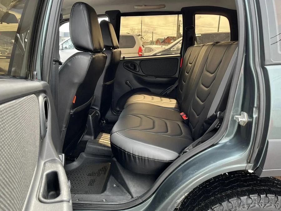 Chevrolet Niva, 2015г., полный привод, механика