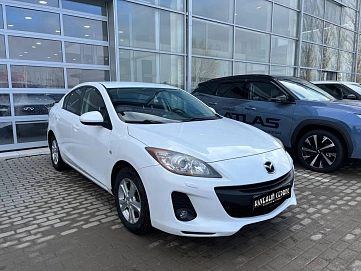 Mazda 3, 2012г, передний привод, автомат