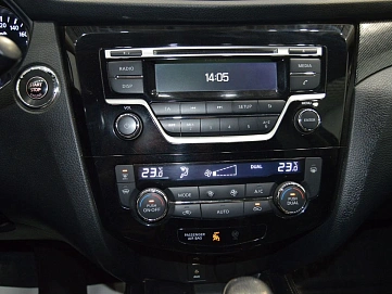 Nissan X-Trail, 2016г, передний привод, вариатор