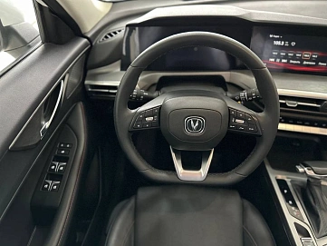 Changan , 2023г., передний привод, робот