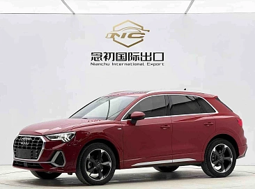 Audi Q3, 2021г, передний привод, робот