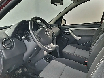 Renault Duster, 2014г, передний привод, автомат