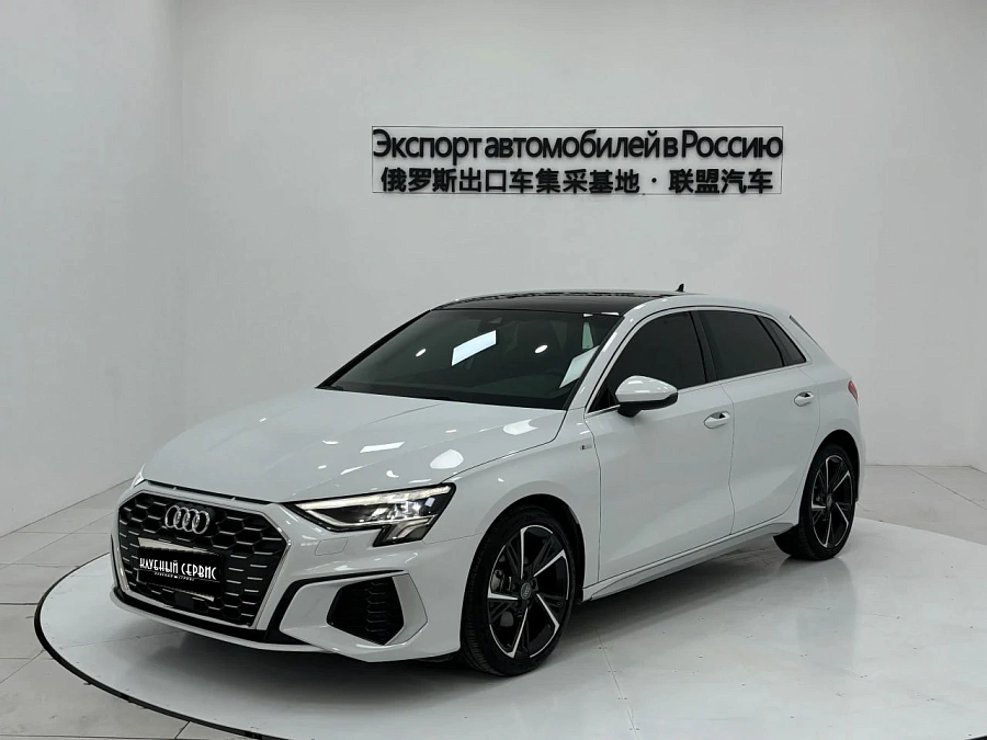 Audi A3, 2021г., передний привод, автомат