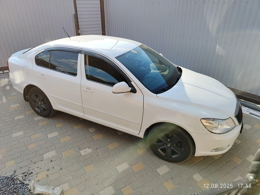 Skoda Octavia, 2012г., передний привод, автомат