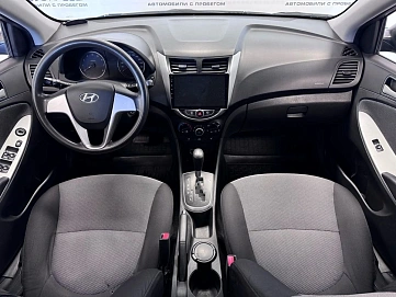 Hyundai Solaris, 2011г, передний привод, автомат