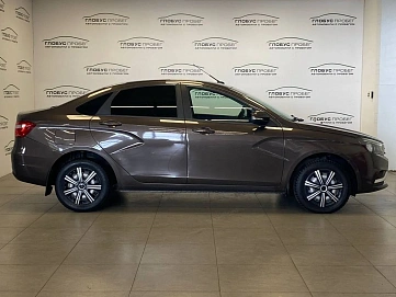 Lada (ВАЗ) Vesta, 2019г, передний привод, механика