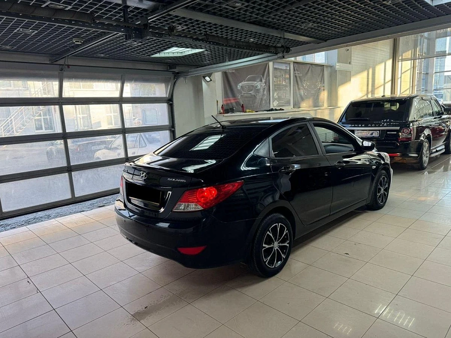 Hyundai Solaris, 2012г., передний привод, механика